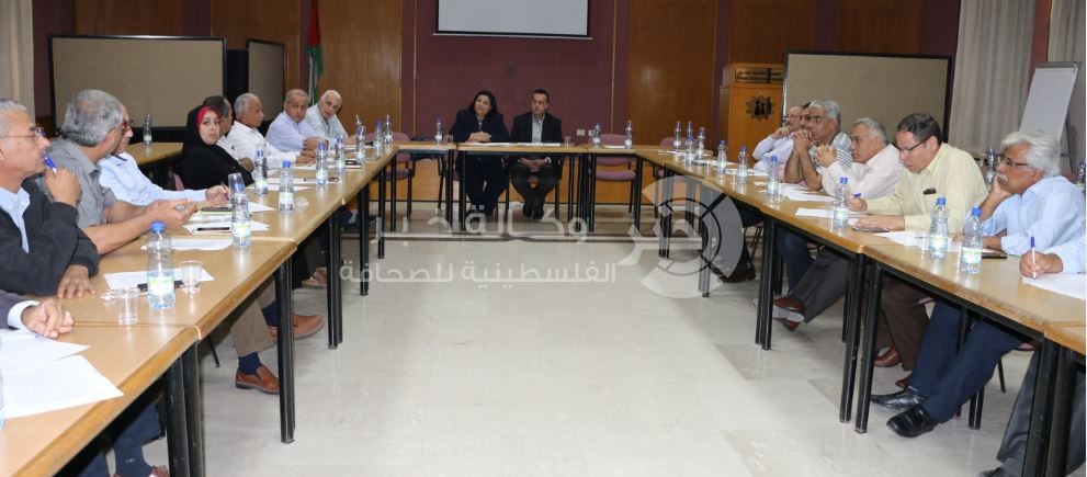 دعوات للإسراع في إنجاز خطوات المصالحة وتعزيز مبدأ الشراكة السياسية 