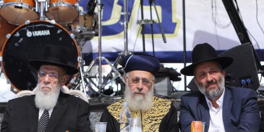 حاخام يهودي: ذوو البشرة السوداء قرود