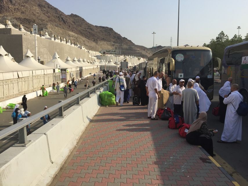 بعثة الحج تنهي تفويج حجاج غزة من مخيمات منى إلى فنادق مكة المكرمة