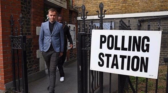 فتح مراكز الاقتراع للانتخابات التشريعية في بريطانيا