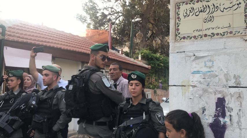 الاحتلال يمنع إقامة حفل تكريم بـالقدس 
