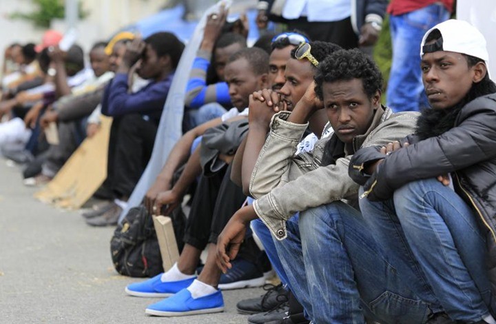 مركزان دوليان يحذران من تعذيب وقمع مهاجرين أفارقة بالجزائر وليبيا
