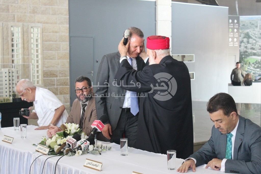 بالصور: حفل تكريم بشار المصري بالميدالية السامرية للسلام والانجازات الإنسانية 