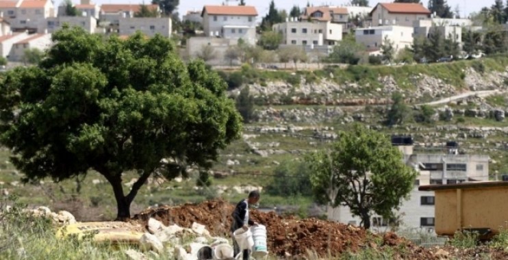 سلطة الأراضي تشرع بتثبيت نقاط المرجع الجيوديسي الفلسطيني