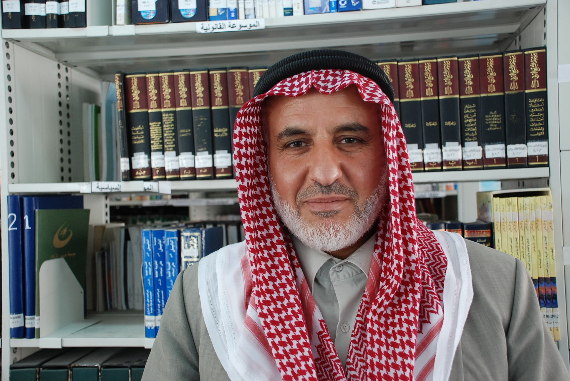 الأسطل: السلفية الجهادية بغزة بلاوعي سياسي أو ديني والاحتلال يستغل عقولهم 