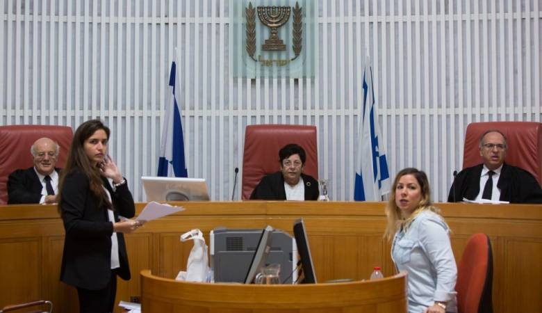 لائحة اتهام بحق مواطنة من غزة بتهمة تهريب المتفجرات