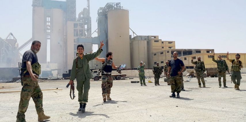 مقتل 5 على الأقل إثر اشتباكات قرب حقل نفط ليبي