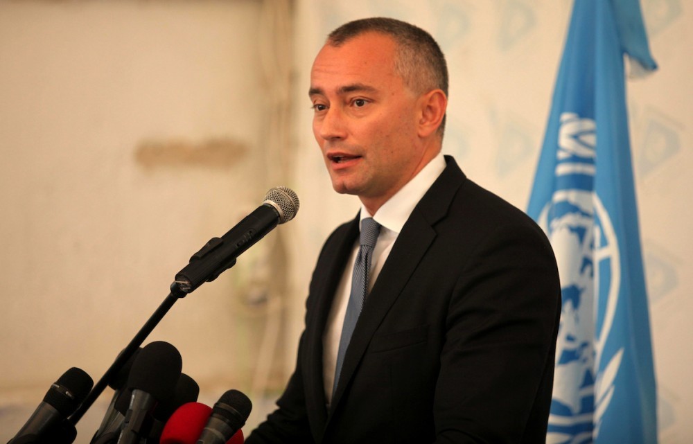 صحيفة تكشف عن بنود خطة "ميلادينوف" لإنقاذ غزة وإنهاء أزماتها الإنسانية