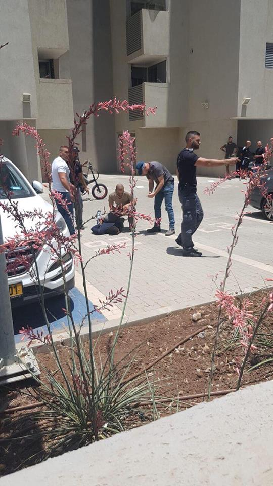 وأصابها بجراح خطرة 