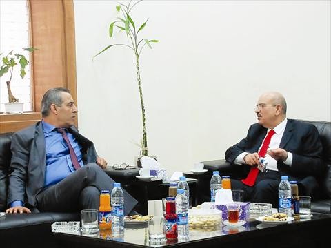 الشيخ يرحب بموقف قطر الداعم للمصالحة الفلسطينية