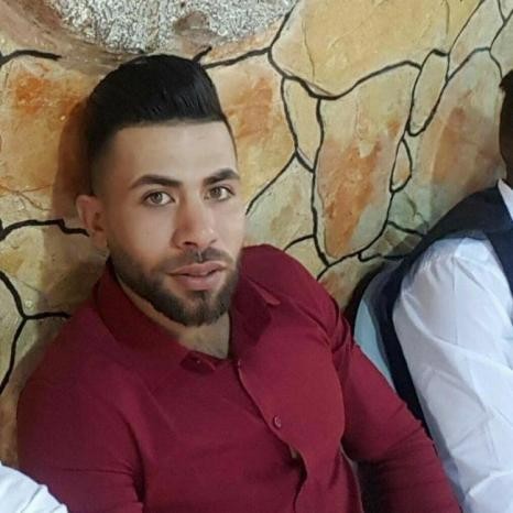 تسليم جثمان الشهيد عليان عبر حاجز عوفر قرب رام الله