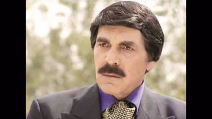 بالصور : شاهدوا ياسر العظمة للمرة الأولى بلا شعر مستعار!