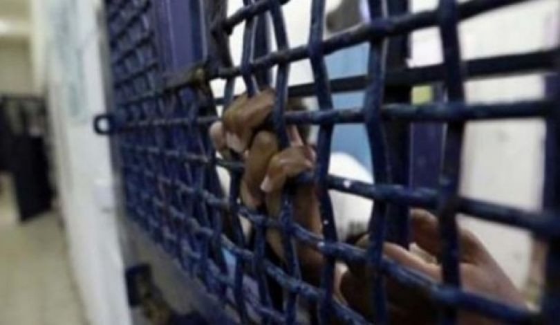 4 أسرى من الضفة والقطاع يدخلون أعوامًا جديدة في سجون الاحتلال