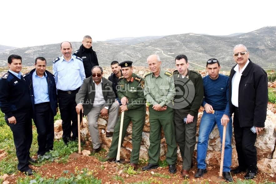 بالصور: محافظة سلفيت وأفراد المؤسسة الأمنية يُحيون ذكرى يوم الأرض