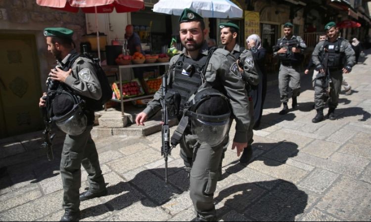 انتشار كثيف لجنود الاحتلال في القدس وإغلاق البلدة القديمة