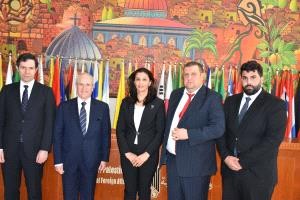 الخارجية تدعو اليونان للاعتراف بالدولة الفلسطينية