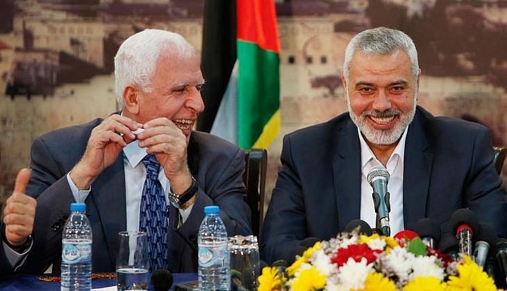 الأحمد يهاتف هنية لبحث آخر المستجدات والاطلاع على تفاصيل محاولة اغتيال أبو نعيم