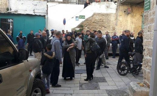 أهالي عكا يتصدون لمنع هدم 3 منازل في البلدة القديمة