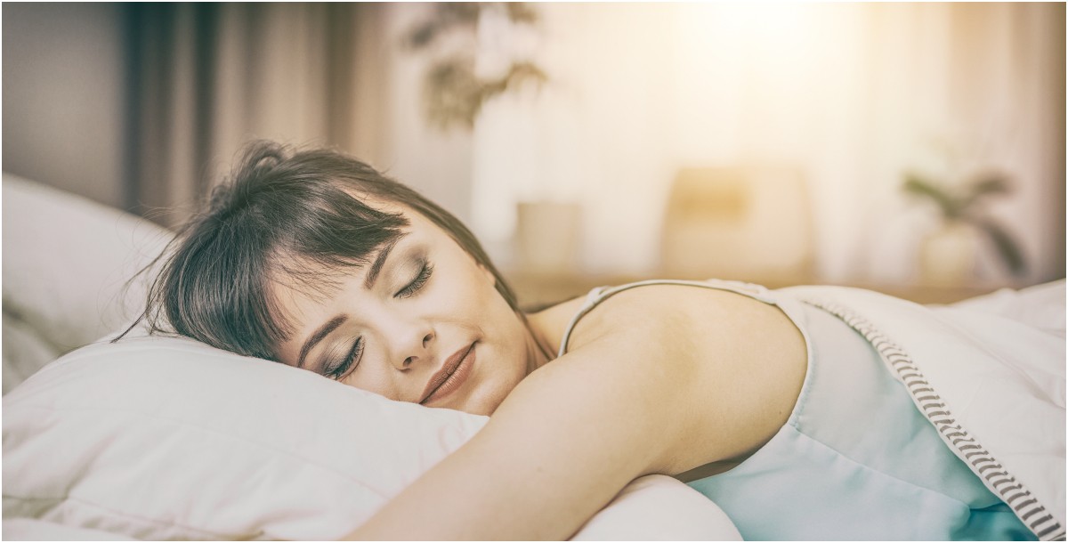 تعرّفي على وضعيات النوم المختلفة.. وهذه هي الأكثر خطورةً!