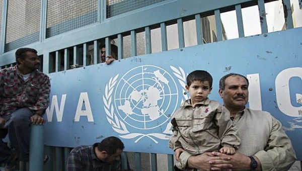 الأغا: دعوة نتنياهو لتفكيك "الأونروا" يرتهن بحل قضية اللاجئين وعودتهم