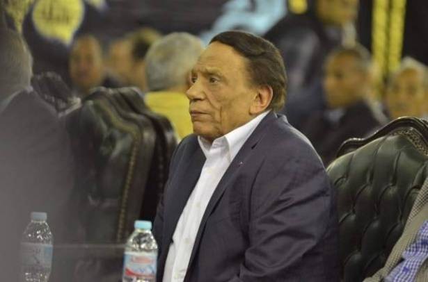 جملة تغضب عادل إمام في عزاء.. وهذا ما قاله!