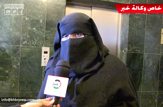 بالفيديو: والدة أسير تروي لـ"خبر" تفاصيل اعتداء عضو كنيست على أمهات الأسرى