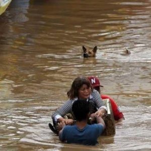 ارتفاع حصيلة العاصفة الاستوائية في الفلبين إلى 182 قتيلاً