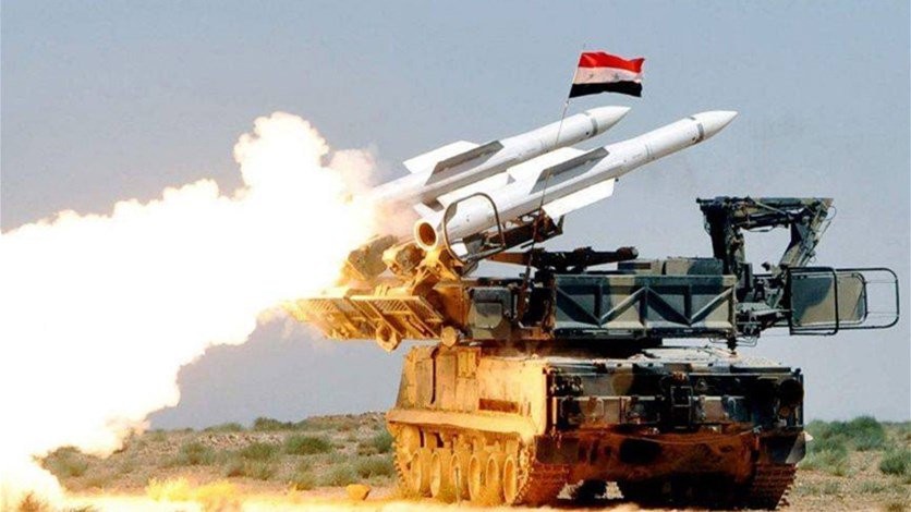 الدفاعات الجوية السورية تتصدى لهجوم صاروخي إسرائيلي في الجولان