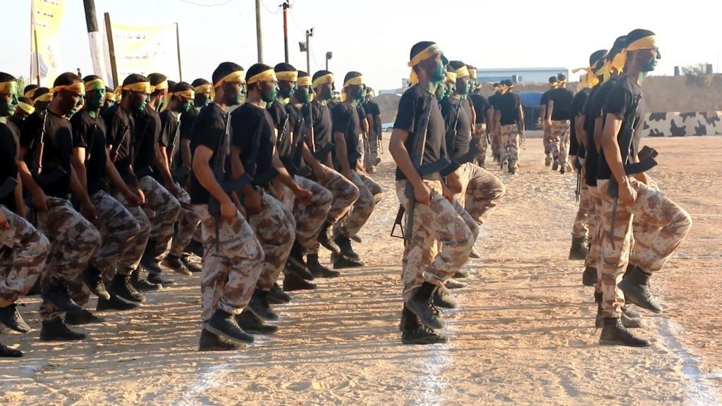 بالفيديو: تفاصيل مثيرة تكشفها كتائب الأقصى حول انتشار حذاء عسكري بداخله شرائح تعقب في غزّة