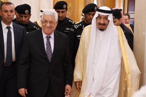 عباس يعزي خادم الحرمين بوفاة الأمير سلمان آل سعود