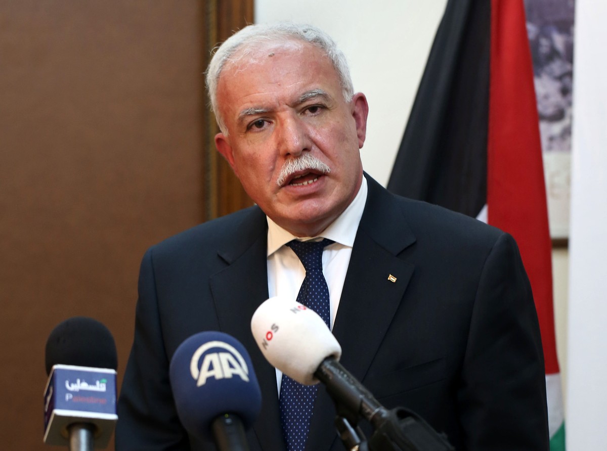 المالكي: فريق فلسطين في "دومينيكا" على رأس الفرق الدولية المشاركة في إغاثتها
