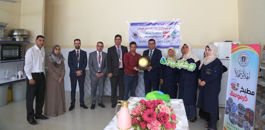 "جوال" تفتتح مشاريع حيوية في محافظة خانيونس