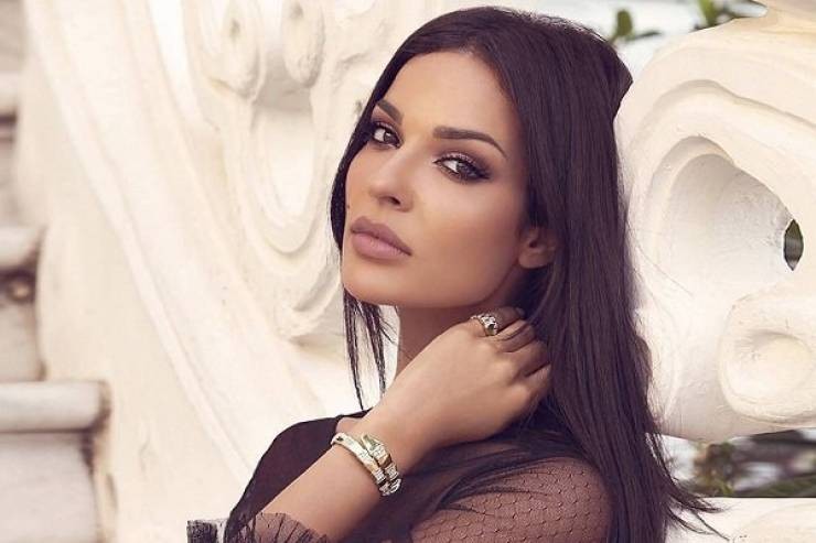 نادين نجيم تشعل الشبكات بوصلة رقص مع زوجها للمرة الأولى!