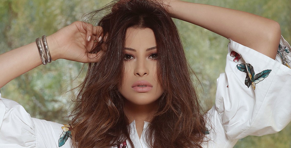 ريم السعيدي تستعرض رشاقتها في الشهر السابع.. وهذه نصيحتها للمرأة الحامل (فيديو)