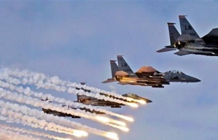 طيران التحالف يُشن ضربات جوية لمعاقل ومعسكرات الحوثيين في صنعاء