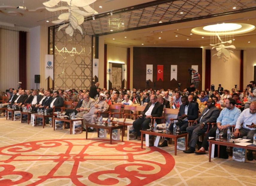 مؤتمرون بإسطنبول يحذرون من التطبيع ويدعون لنصرة القدس