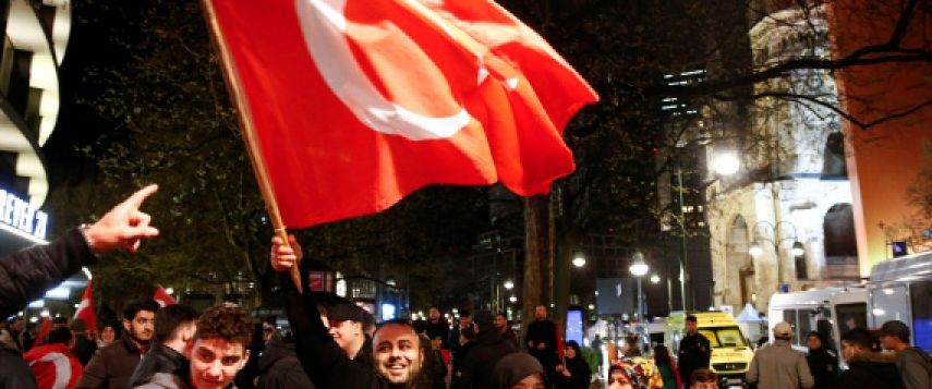 إغلاق مركز البحوت بعد تصويت الشعب التركي  