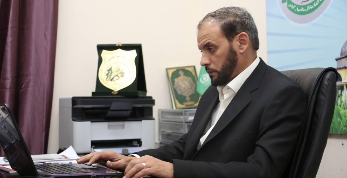 صورة: بدران يدعو عناصر "حماس" بالضفة لأوسع مشاركة في مسيرات الغضب
