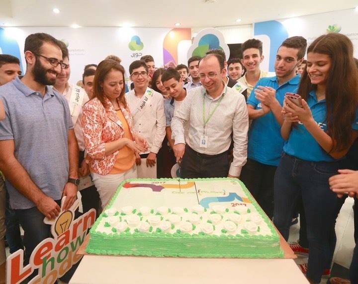 "جوال" تكرم فوجها الأول من خريجي برنامج “Code for Palestine” 