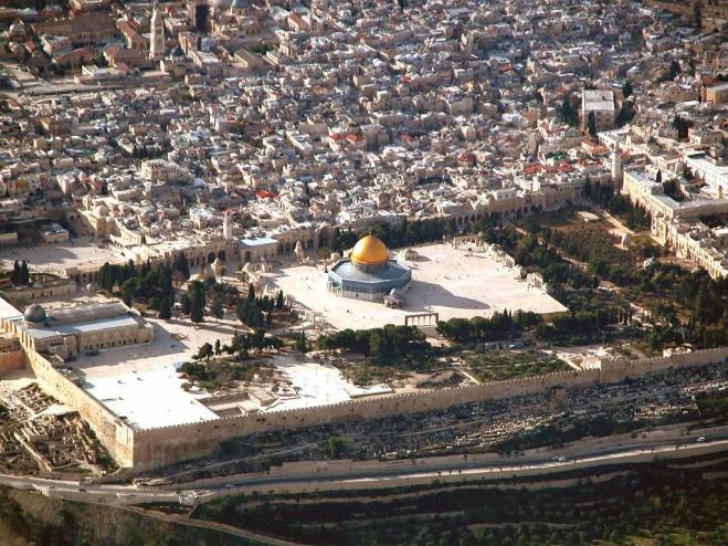 الخارجية: التهديد بتفجير الأقصى تهديد بتفجير الأوضاع في المنطقة برمتها
