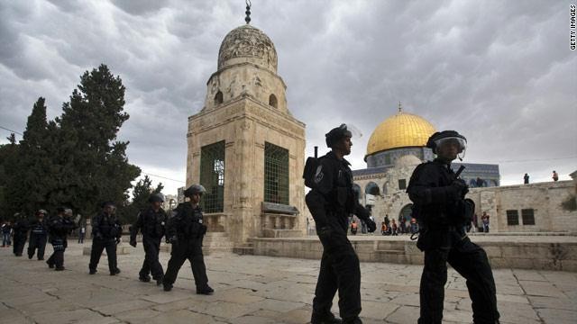 القدس الدولية: إسرائيل تقر مشاريع تهويدية حول الأقصى