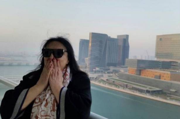 بالصور: هذا ما فعله حكام الإمارات لـ سميرة توفيق!