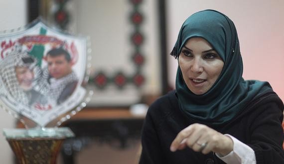 للإشراف على افتتاح عدة مشاريع