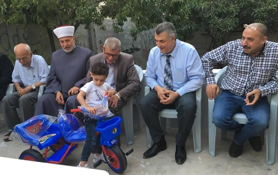 قراقع: تهديد الأسرى والقوانين المعادية لحقوقهم ستفجر الأوضاع