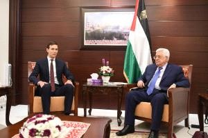 الرئيس يستقبل الوفد الأميركي برئاسة مستشار الرئيس ترامب