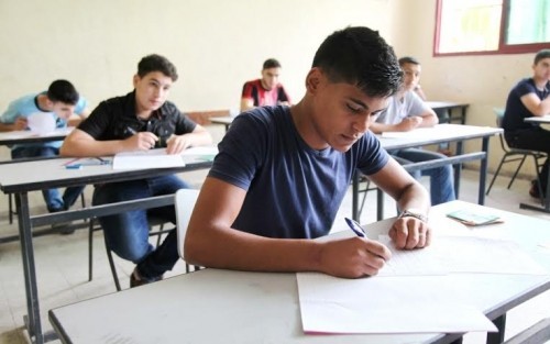 غدًا.. بداية امتحان الثانوية العامة "إنجاز" بفلسطين