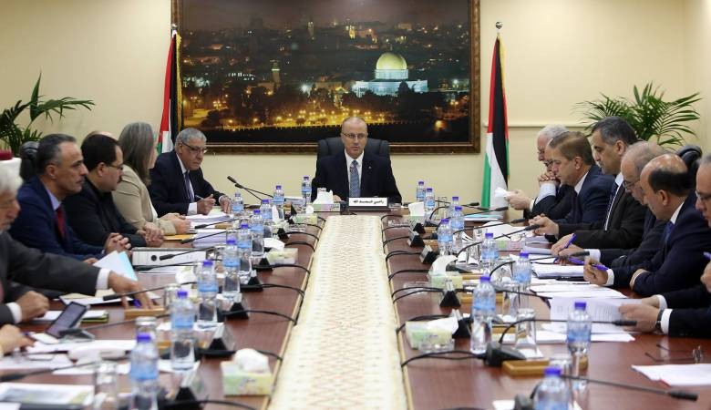 الحكومة: الشعب الفلسطيني يحيي يوم الأرض مع تغول الاستيطان الإسرائيلي