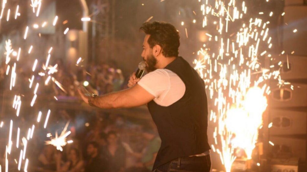 شاهدوا : تامر حسني يكشف عن خلافه مع زوجته.. وهكذا أطلَّ في الساحل الشمالي