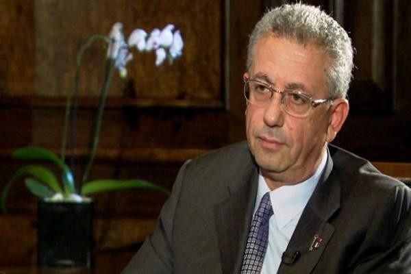 البرغوثي يؤكد رفضه التمييز بين موظفي السلطة بالضفة وغزة