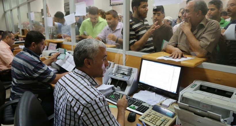مالية غزة تبدأ بصرف رواتب بدل المياومة عن شهر يوليو 